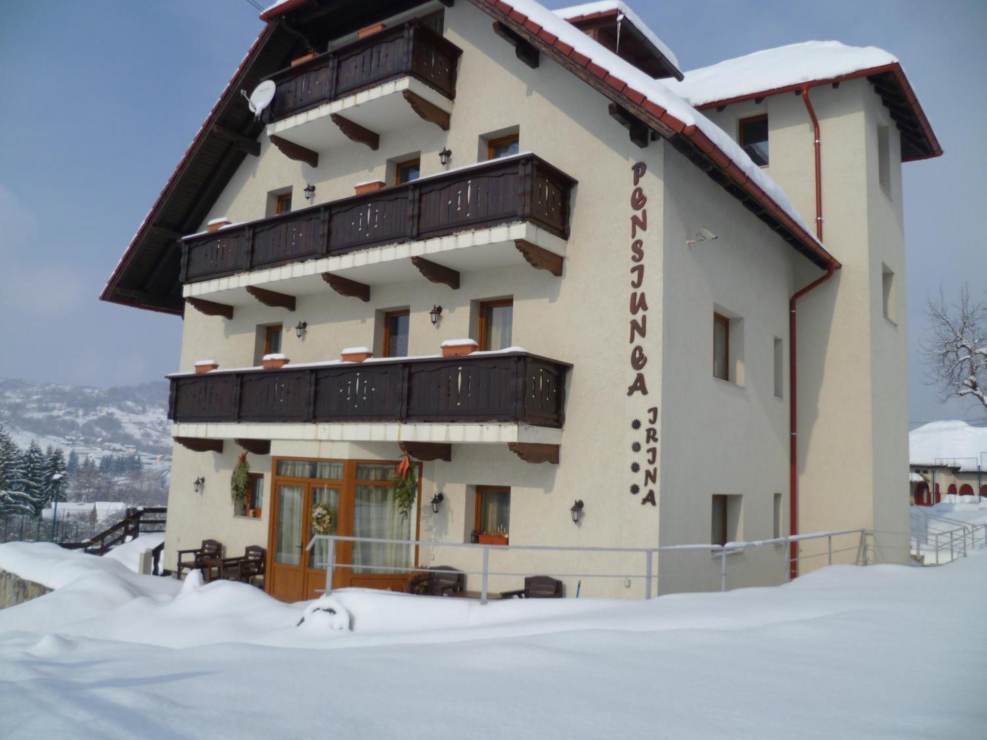 Pension Irina Hotel Арефу Екстериор снимка